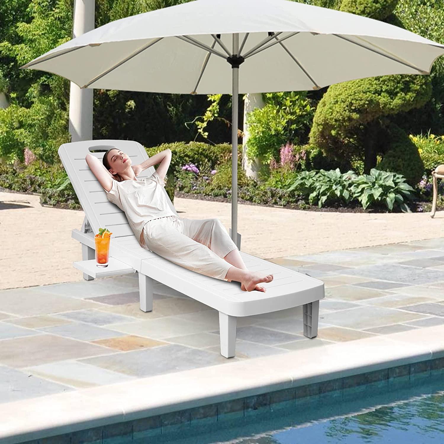 Chaise Lounge Chair Patio Sunbathing Chair with 4 Level Adjustable Backrest & Hide Cup Holder, White - Bosonshop